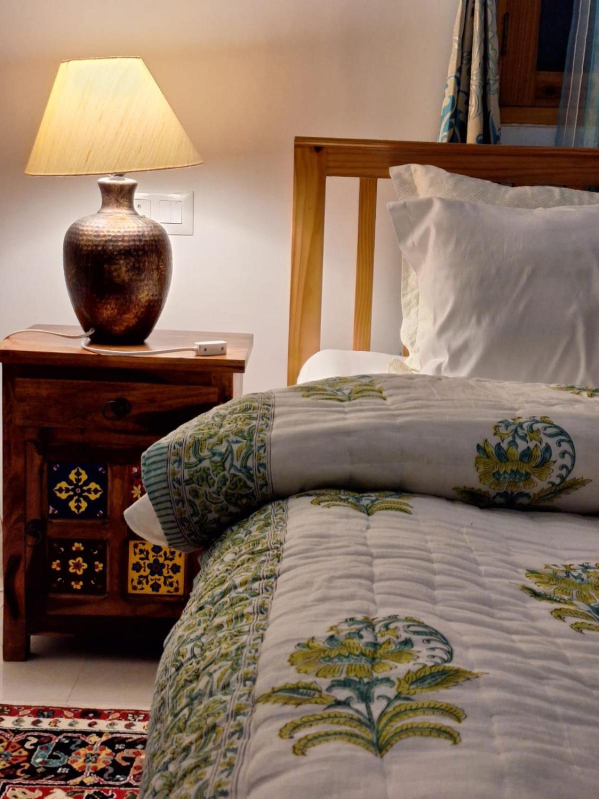 La Maison - A Boutique Bed And Breakfast Bīr Εξωτερικό φωτογραφία